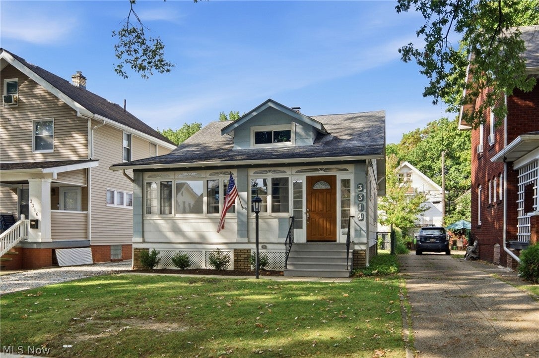 3314 W 130th Street