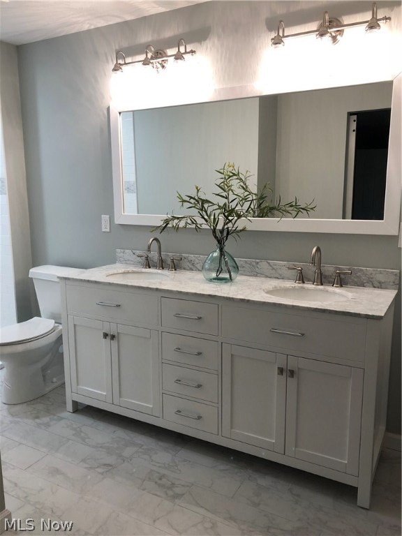 L & M Properties Company Chest - Residential