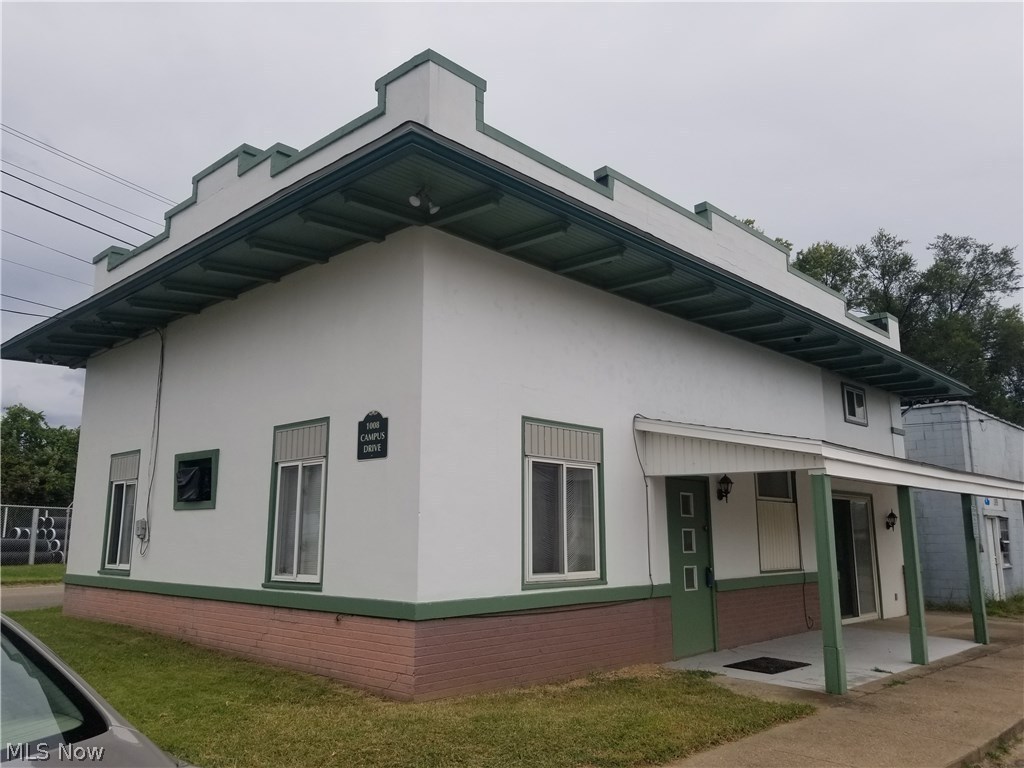 Great commercial location on high traffic location. 6 to 8 parking places-surfaced. Roof has been inspected in 2017. 2 furnaces. 1 central air unit. 1 window unit. plumbing, wiring has been upgraded.