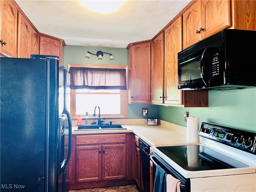 1764 Southeast Avenue, Tallmadge, Ohio image 15