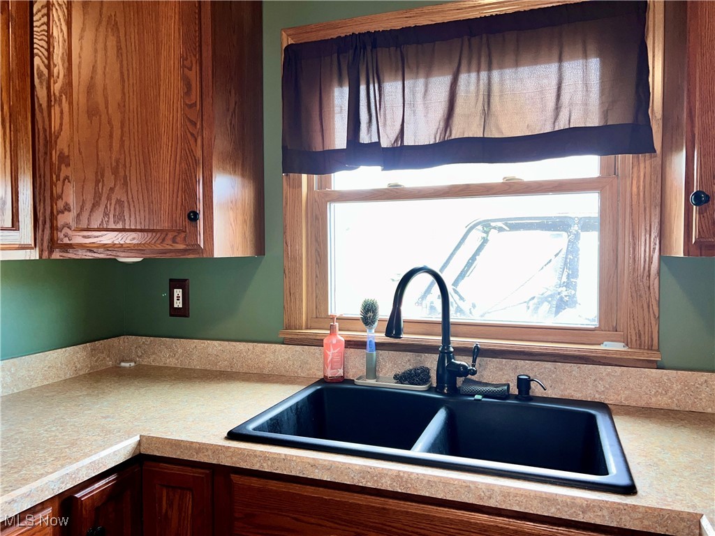 1764 Southeast Avenue, Tallmadge, Ohio image 16