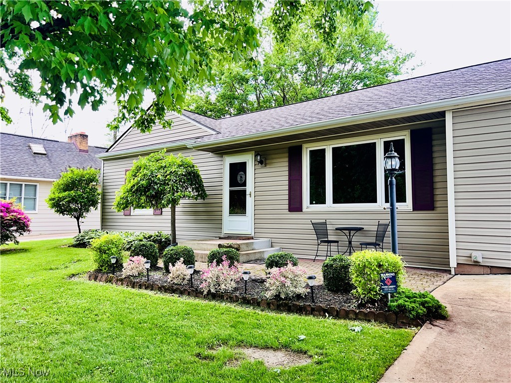 1764 Southeast Avenue, Tallmadge, Ohio image 3