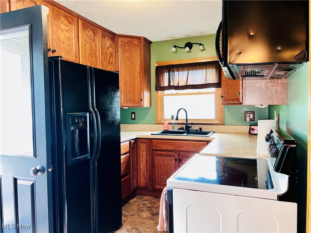 1764 Southeast Avenue, Tallmadge, Ohio image 14