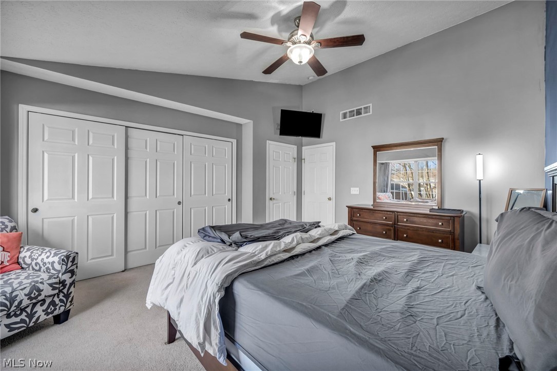 Courtyard Crystal Lake - Residential