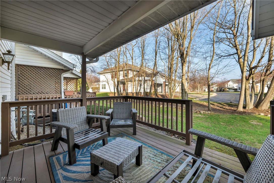 Courtyard Crystal Lake - Residential