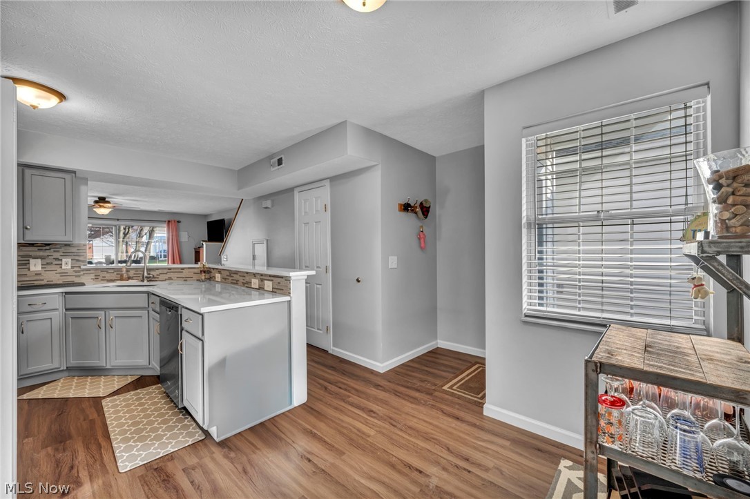 Courtyard Crystal Lake - Residential