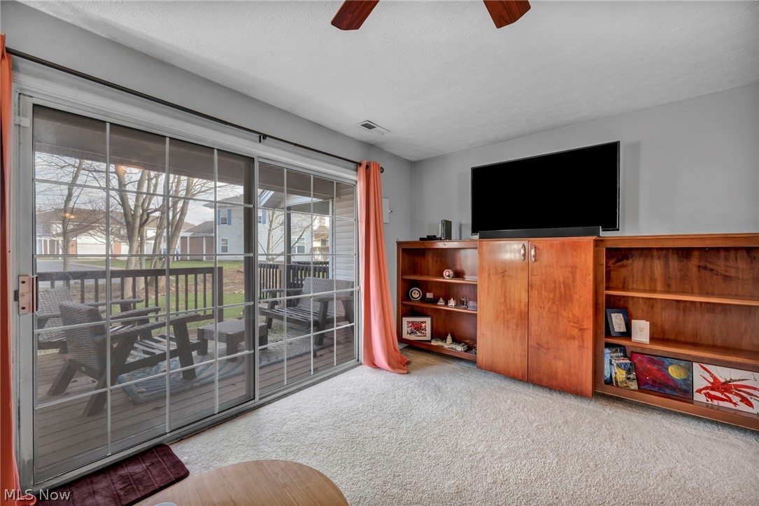 Courtyard Crystal Lake - Residential