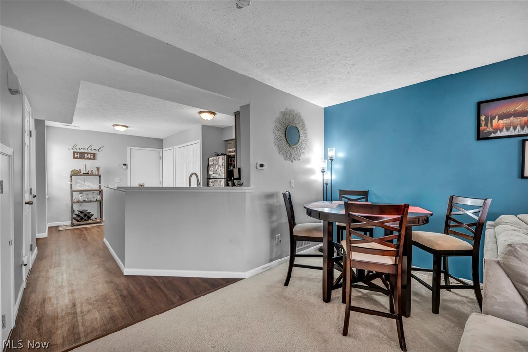 Courtyard Crystal Lake - Residential