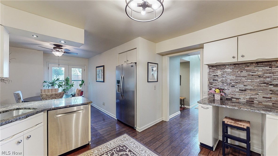 Woodhawk Club Condo Ph 7 - Residential