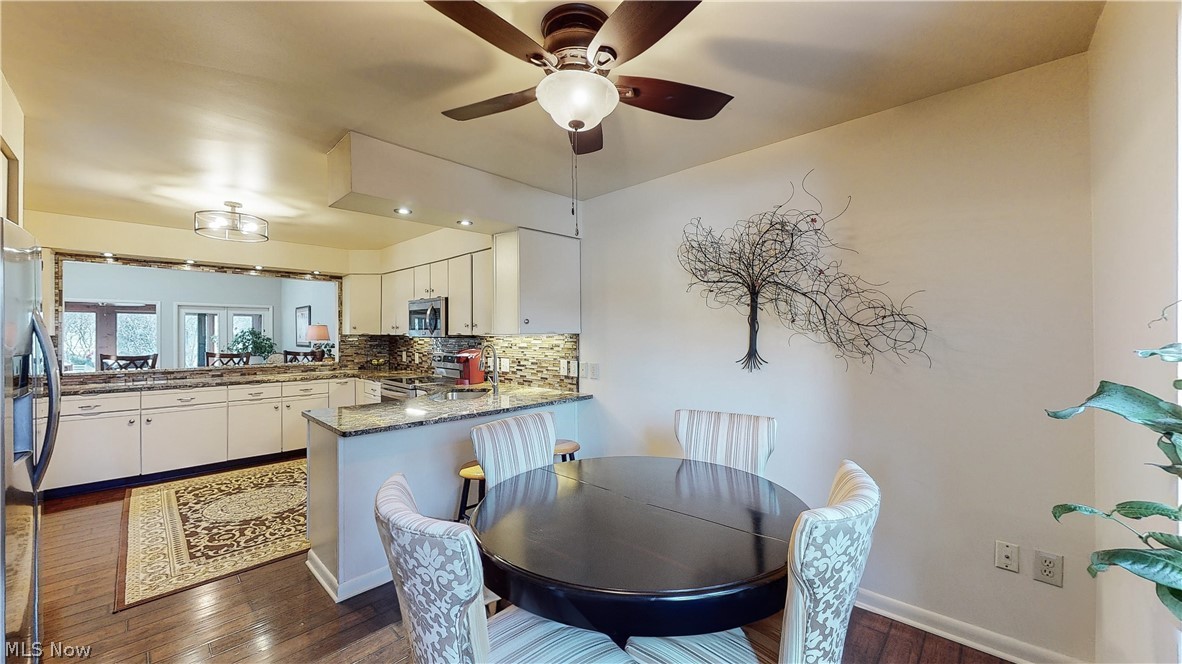 Woodhawk Club Condo Ph 7 - Residential