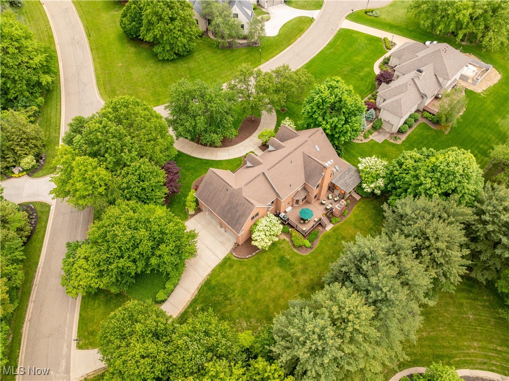 5679 Carters Grove Circle, Massillon, Ohio image 2