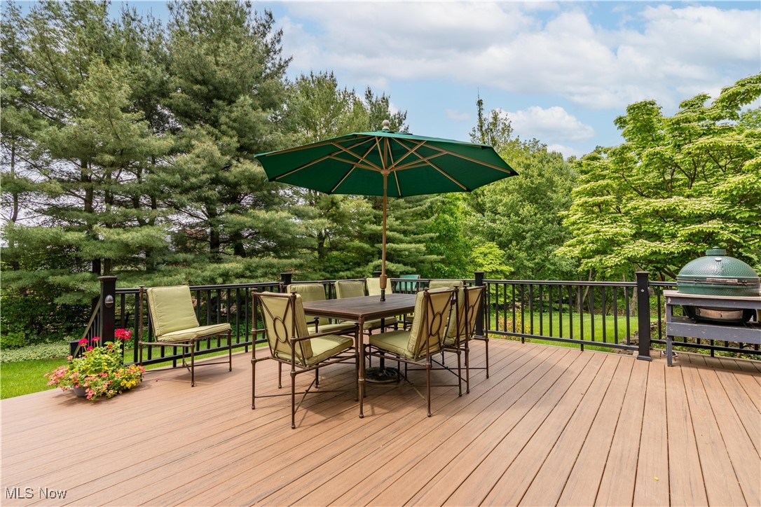 5679 Carters Grove Circle, Massillon, Ohio image 9
