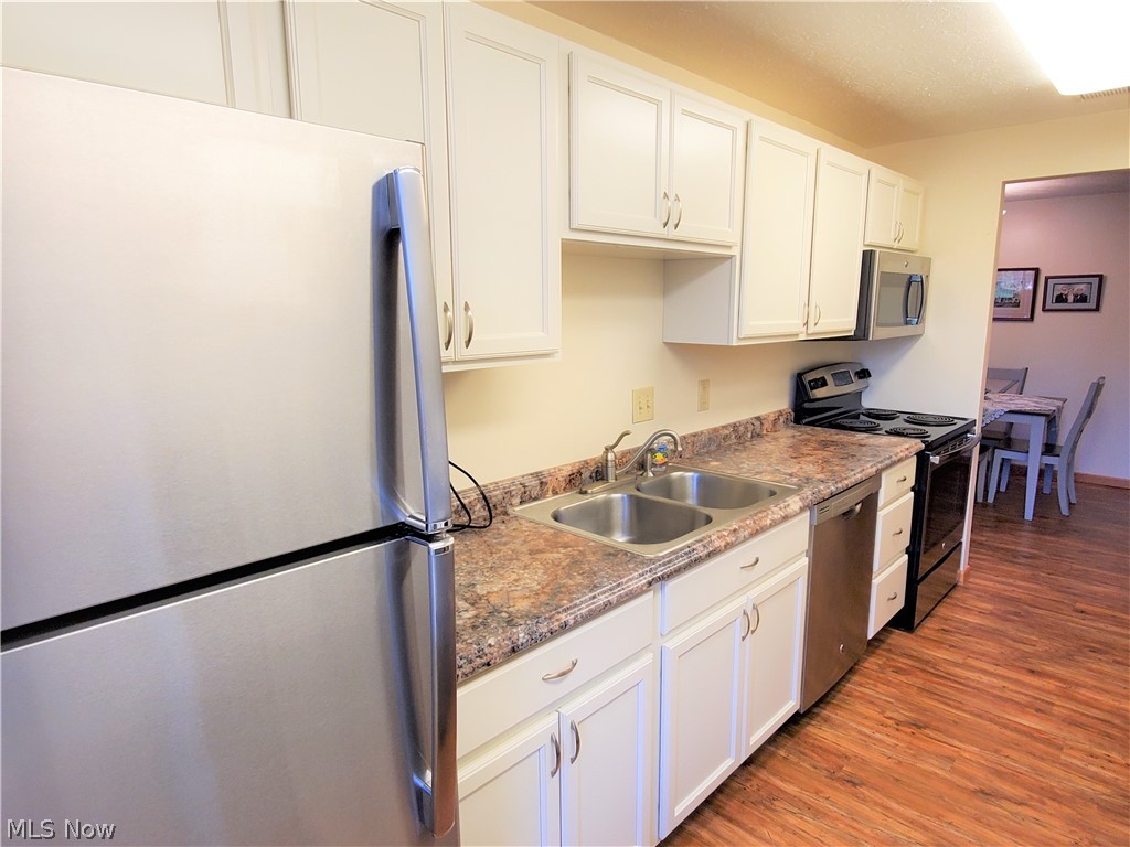 Silver Lake Towers Condo - Residential