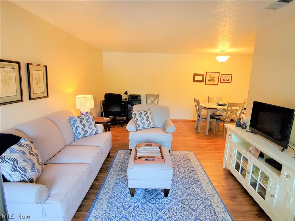 Silver Lake Towers Condo - Residential