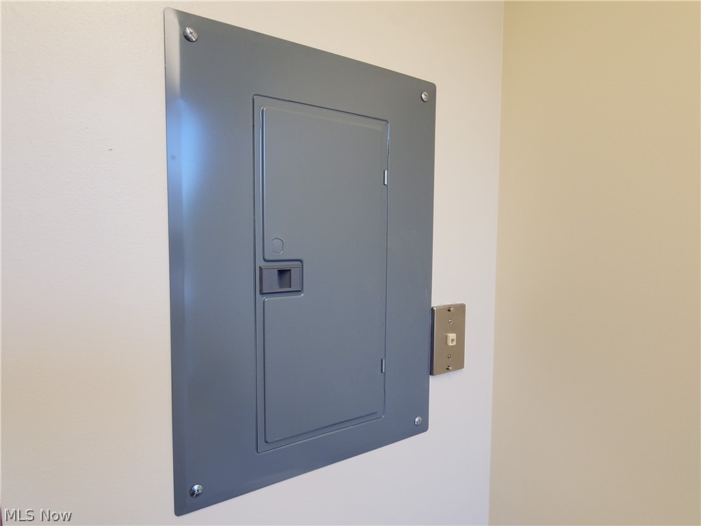 Silver Lake Towers Condo - Residential