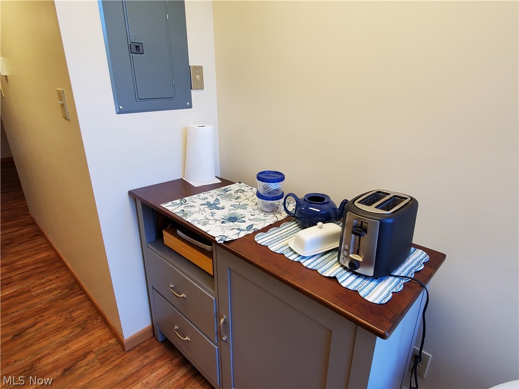 Silver Lake Towers Condo - Residential