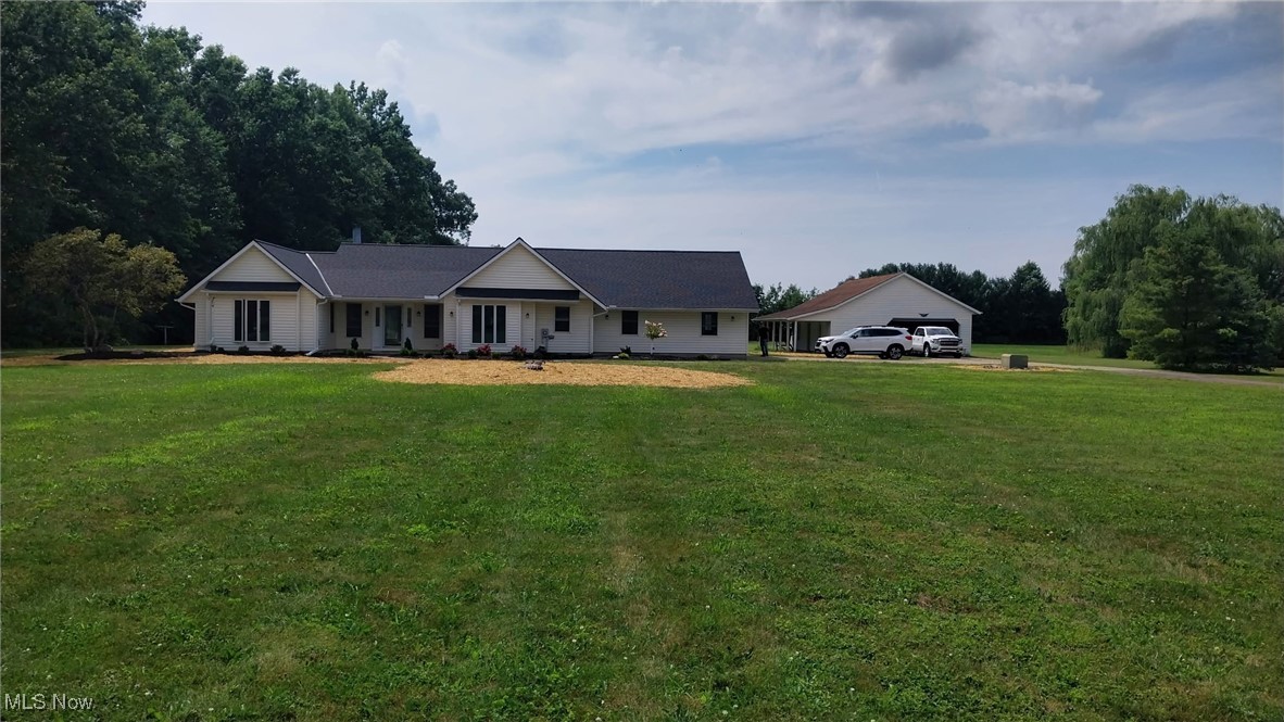 Welcome to this stunning 2400 SqFt ranch-style home nestled on 4 peaceful acres of land. Perfectly blending country living with modern comfort, this property offers a spacious and open floor plan, ideal for both relaxation and entertaining.
Key Features:
- New roof
- New whole house split Heat/AC unit
-Spacious Interior: 2400 SqFt of well-designed living space with generous rooms and ample natural light.
-Open Concept Living: A large living room seamlessly flows into the dining area and kitchen, providing a perfect space for gatherings.
-Master Suite Retreat: A private sanctuary featuring a large bedroom, walk-in closet, and an en-suite bathroom with luxurious finishes.
-Outdoor Oasis: 4 acres of beautifully landscaped grounds, perfect for outdoor activities, gardening, or simply enjoying nature.
-Outbuilding: Great for storing equipment, hobbies, or even for future development of guest quarters or a workshop.
-Privacy and Tranquility: Situated in a serene location, offering the peace and quiet of country living, yet close to local amenities.
Whether you’re looking to unwind in a peaceful rural setting or entertain in a spacious, well-appointed home, this ranch offers it all. Don't miss the opportunity to make this your forever home!