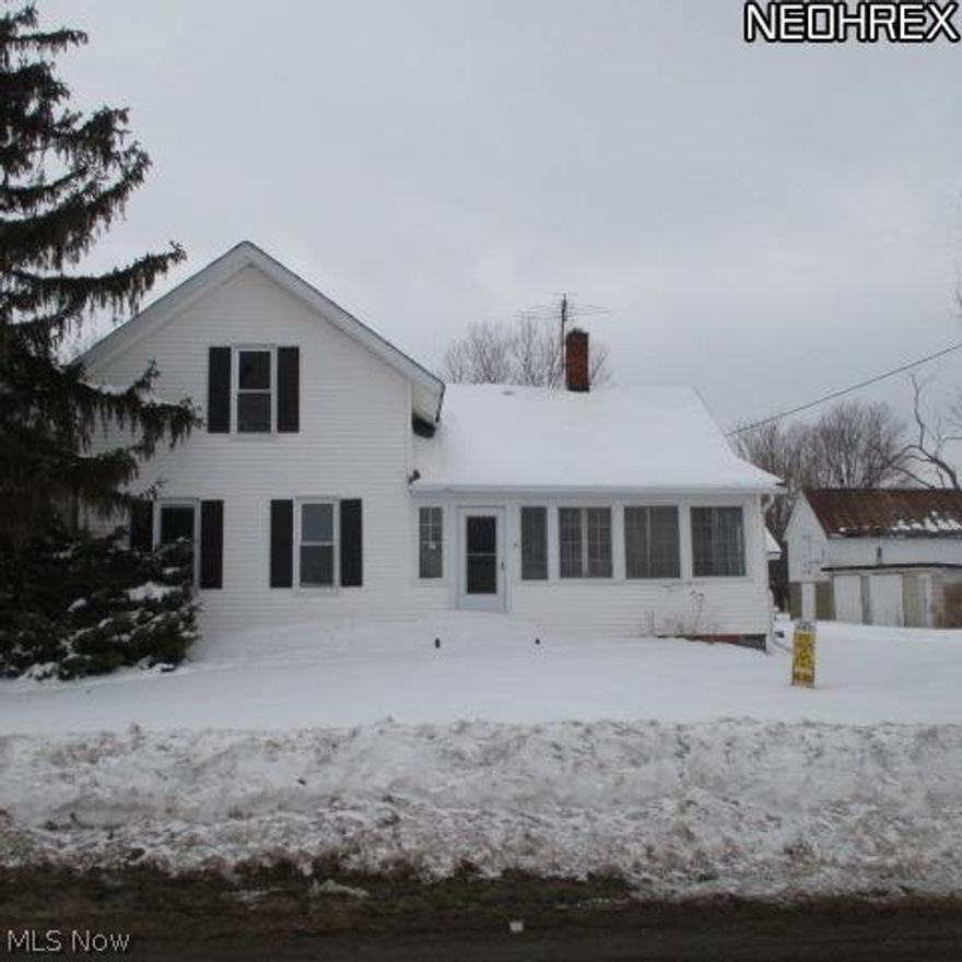 Super large living room, remodeled kitchen, large first floor bedroom, outbuildings with great potential.  BANK OWNED FORECLOSURE.  NOT a short sale.  Easy, quick purchase.  $1000 or 1%, whichever is greater, min.  EM deposit w/offer required.  Subject to Bank Addendum.