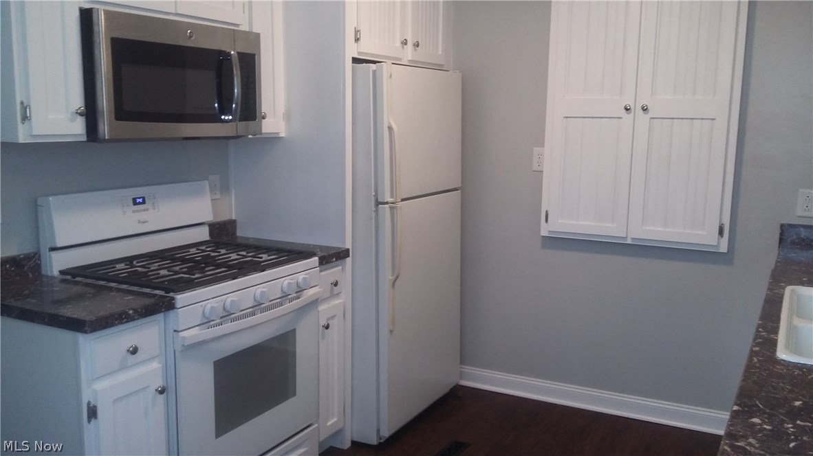 Schiller - Residential Lease