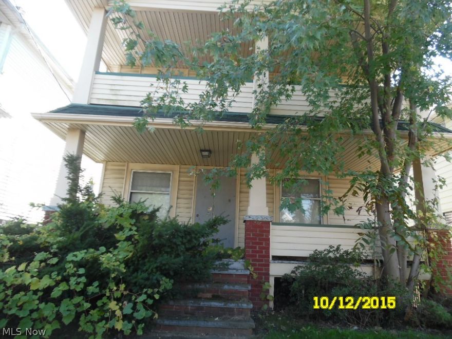 So Much Potential In This 2 Family Home. Great investment property, with 3 Car Garage. Live In One And Let Your Tenant Pay Your Mortgage And Taxes. Home Has Both Front And Back Porches On Both Floors.
