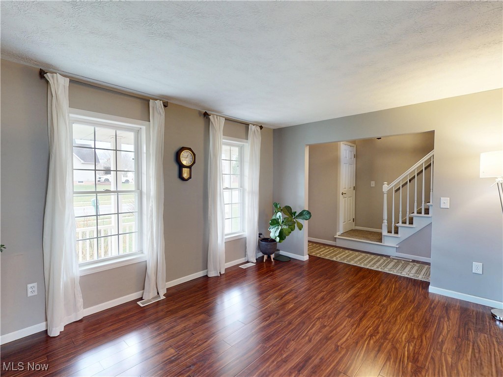 Colonial Hills - Residential