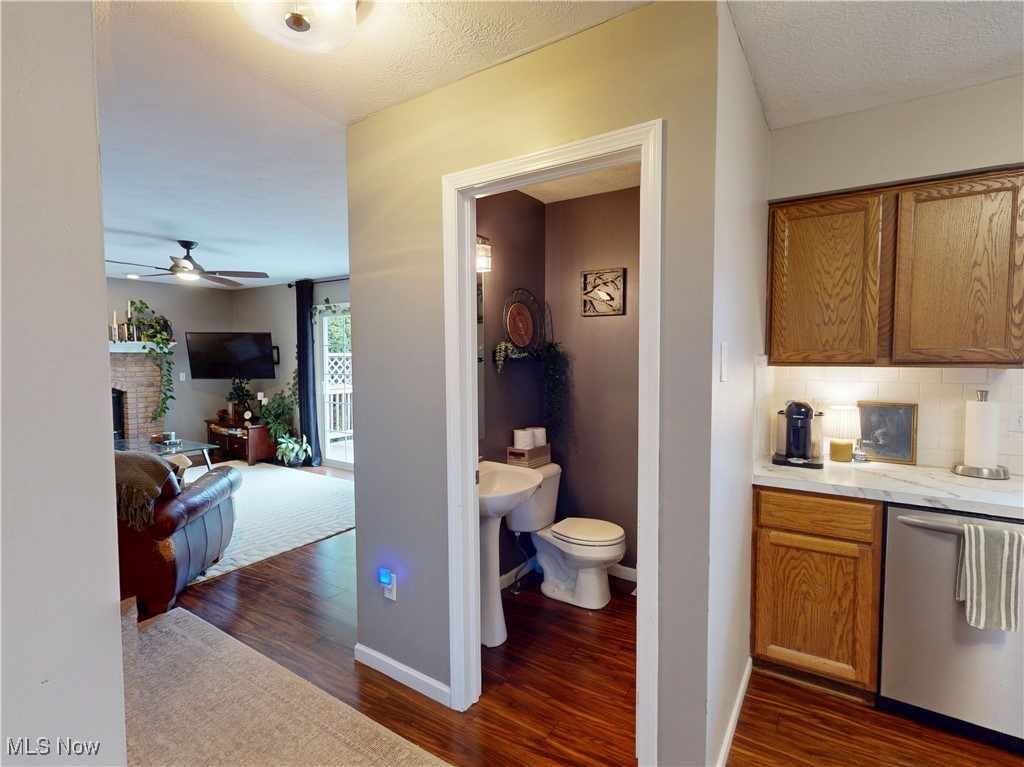 Colonial Hills - Residential