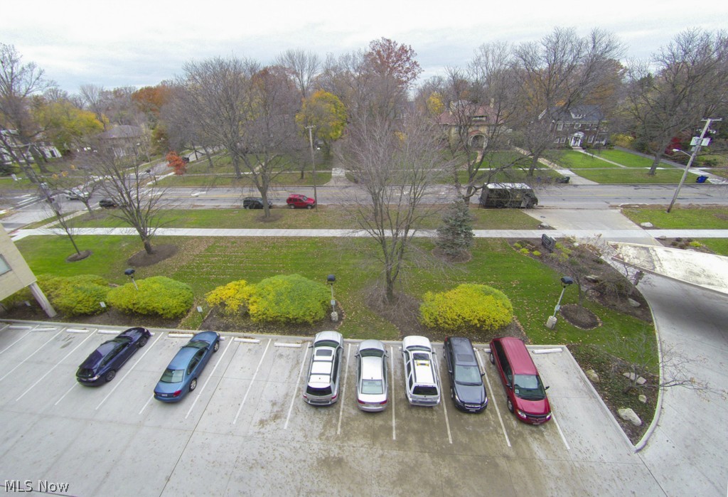 Lake Edge - Residential