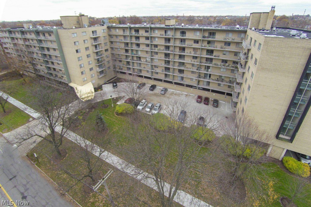 Lake Edge - Residential