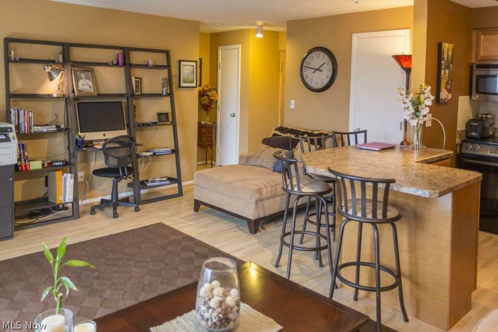 Lake Edge - Residential