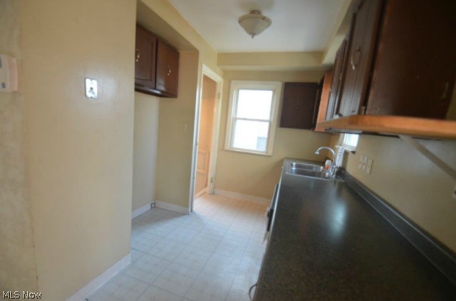 Garfield Heights Manor - Residential