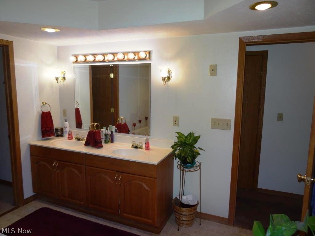 Portage Airport - Residential