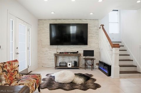 Tiny photo for 141 Austin Avenue NW, Warren, OH 44485 (MLS # 5210528)