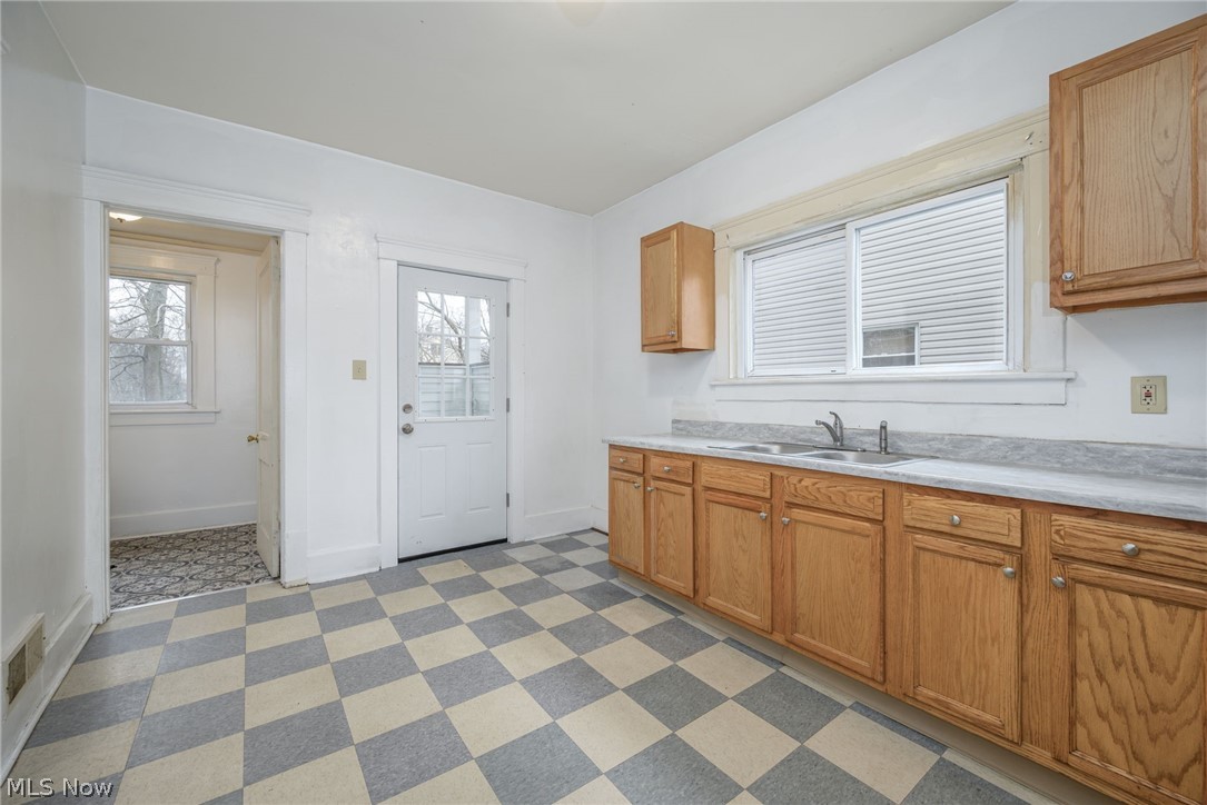 West/Portage Path - Residential