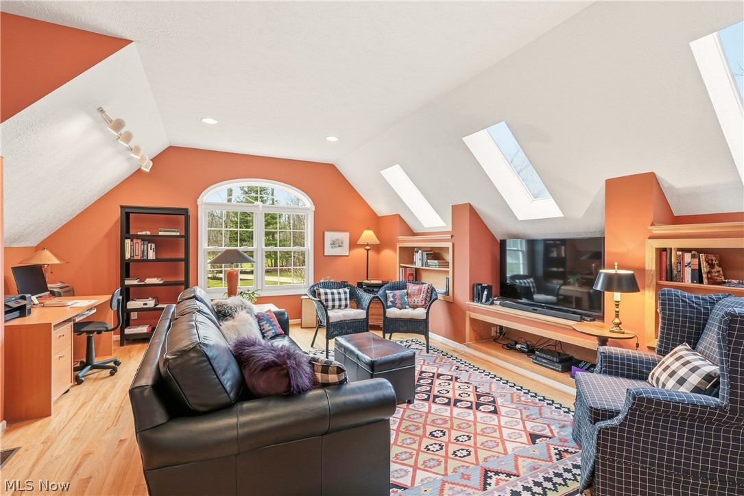 Centerville Woods - Residential