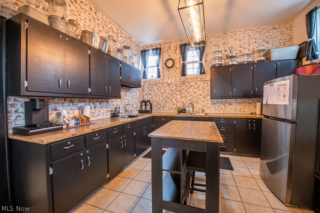 Bolton - Commercial Sale