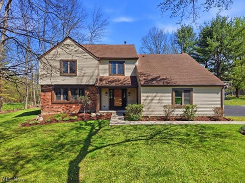 Homes For Sale - 7308 Arborwood Drive<br/> Hudson, OH 44236