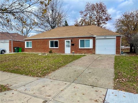 591 Hemlock Drive, Euclid, OH 44132 - #: 5173797