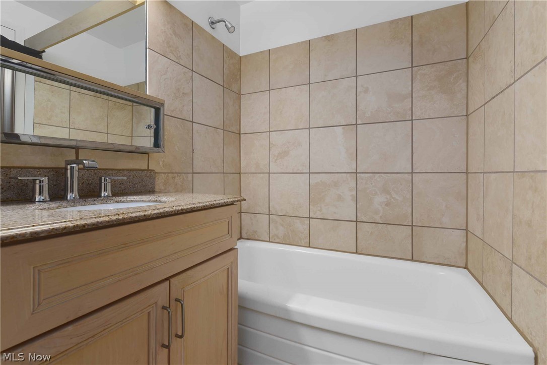 Marine Towers East Condo - Residential