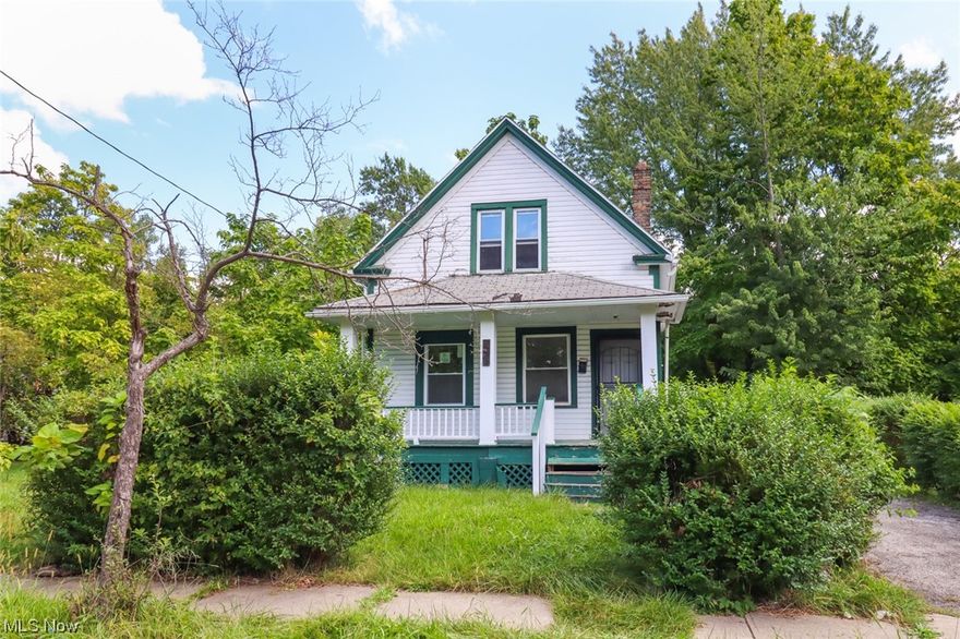 Property Back on Market due to no fault of the seller. Buyer failed to perform in everyway possible.  Only serious inquires. Buyer is unable to make any repairs and is selling home as is.

CMHA will pay up to $1,555 for this location and seller is looking for a quick close.

Recently updated and well maintained home. Perfect to add to you portfolio. Selling as is. Buyer Unable to Make any repairs.