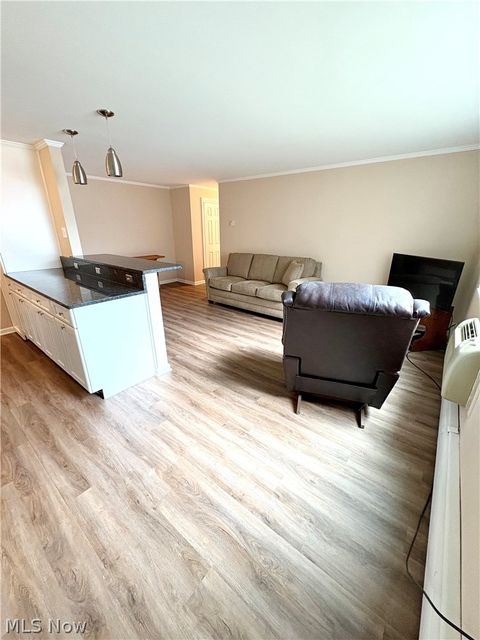 Tiny photo for 6000 Nob Hill Drive #F 113, Chagrin Falls, OH 44022 (MLS # 5187999)