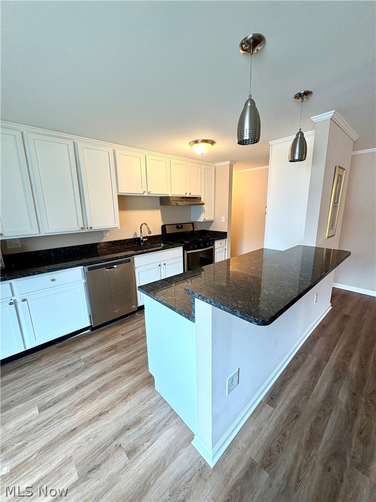 6000 Nob Hill Drive F 113