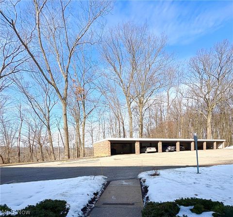 Tiny photo for 6000 Nob Hill Drive #F 113, Chagrin Falls, OH 44022 (MLS # 5187999)