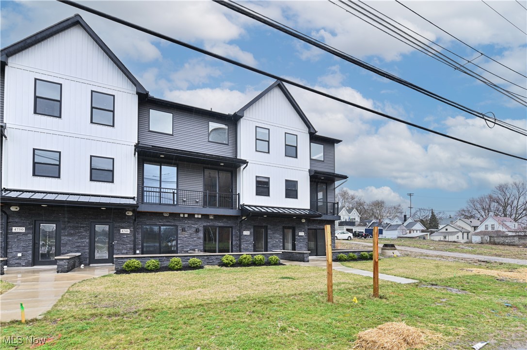 Walworth Pointe - Residential Lease