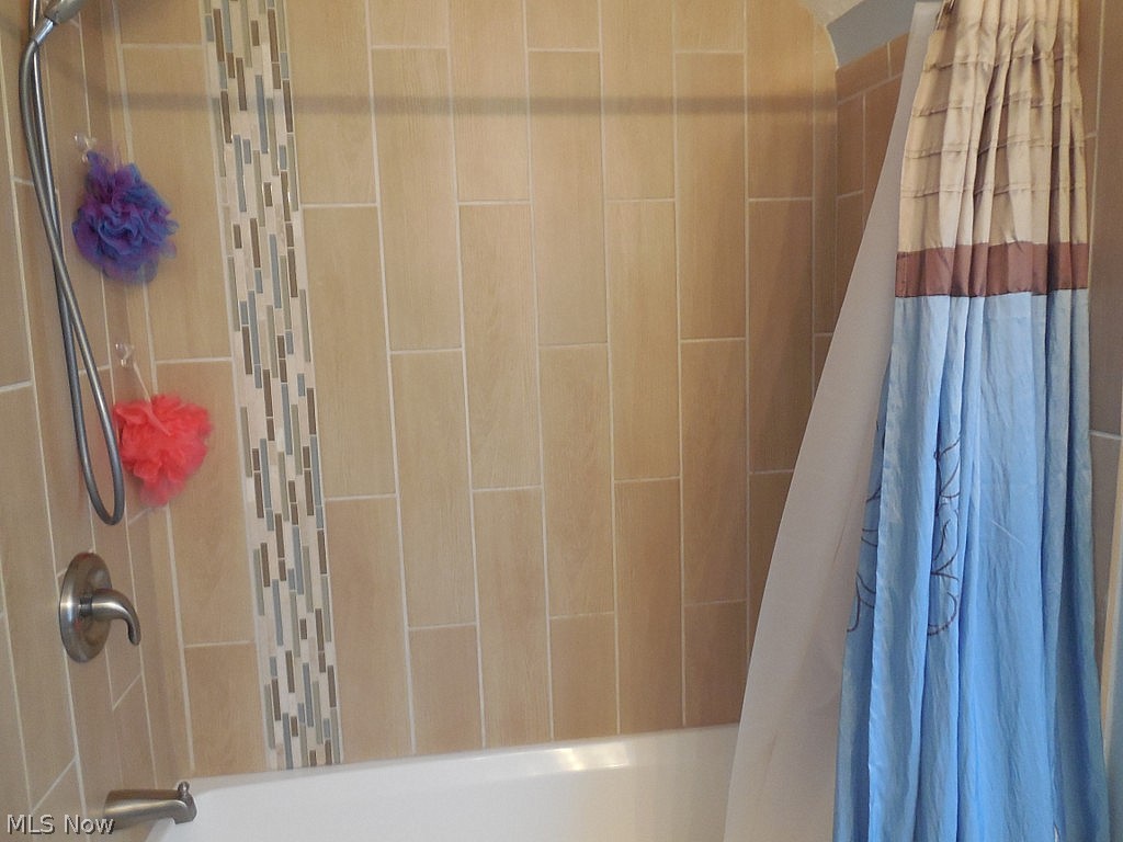 Ramona Heights - Residential