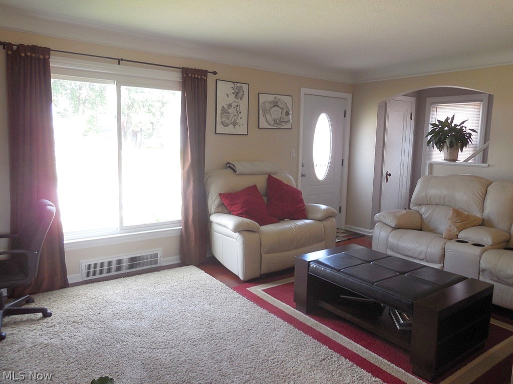 Ramona Heights - Residential