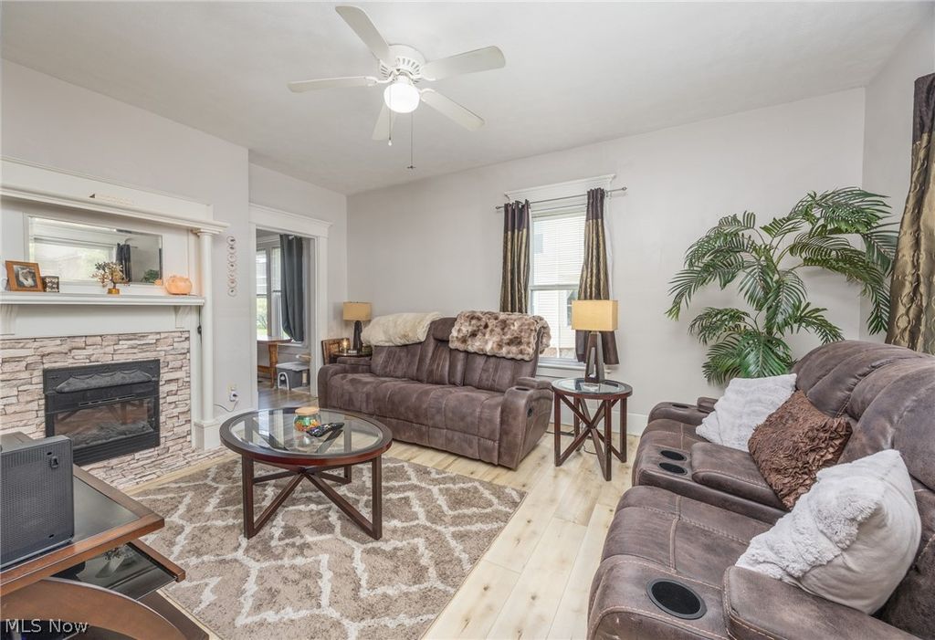 Photo of 420 Phillips Street, Marietta, OH 45750 (MLS # 5204579)
