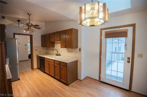 Tiny photo for 1327 Fox Run Drive, Youngstown, OH 44512 (MLS # 5186377)