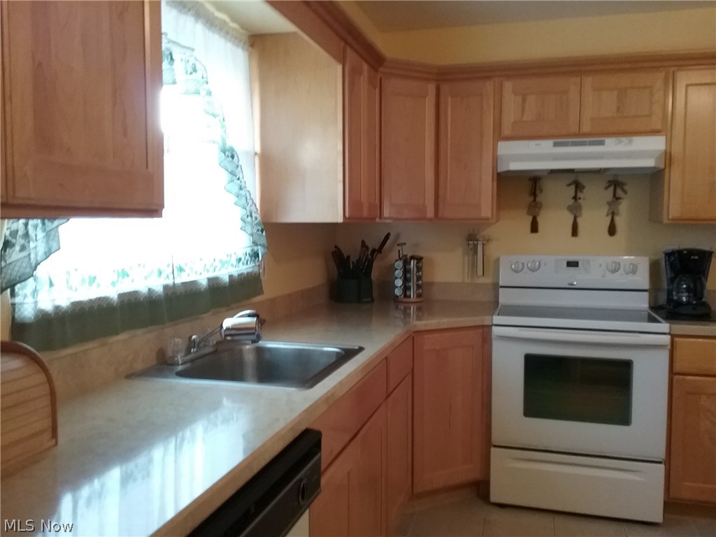 Concord Square Village Condo - Residential