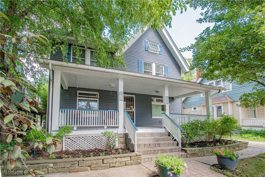 Charles E J Lang Re-Sub - Residential Income