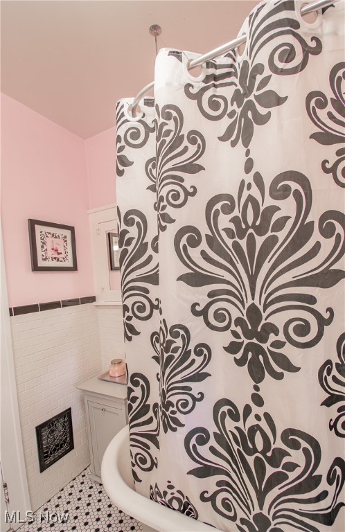 Charles E J Lang Re-Sub - Residential Income